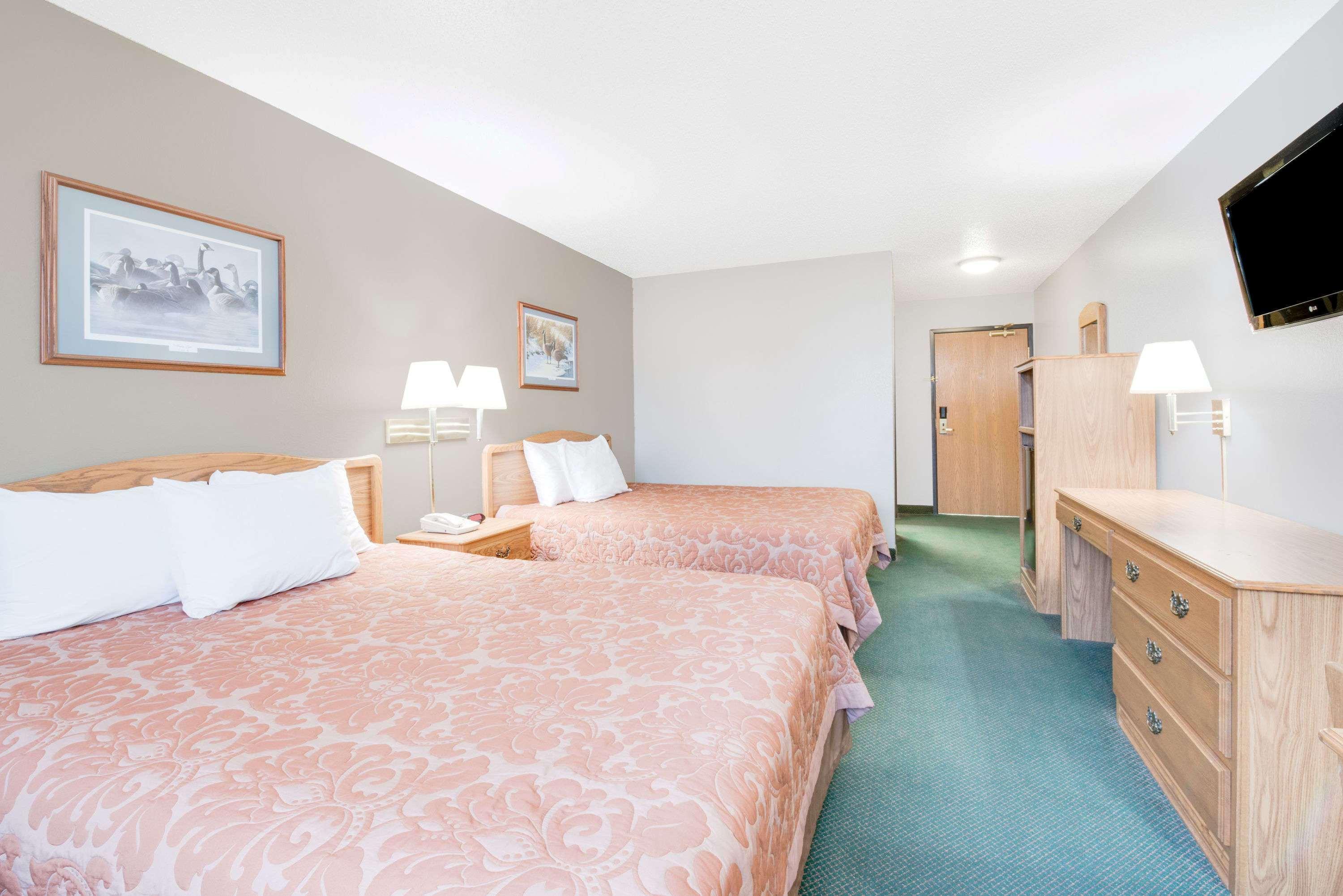 Motel Super 8 By Wyndham Sisseton Esterno foto