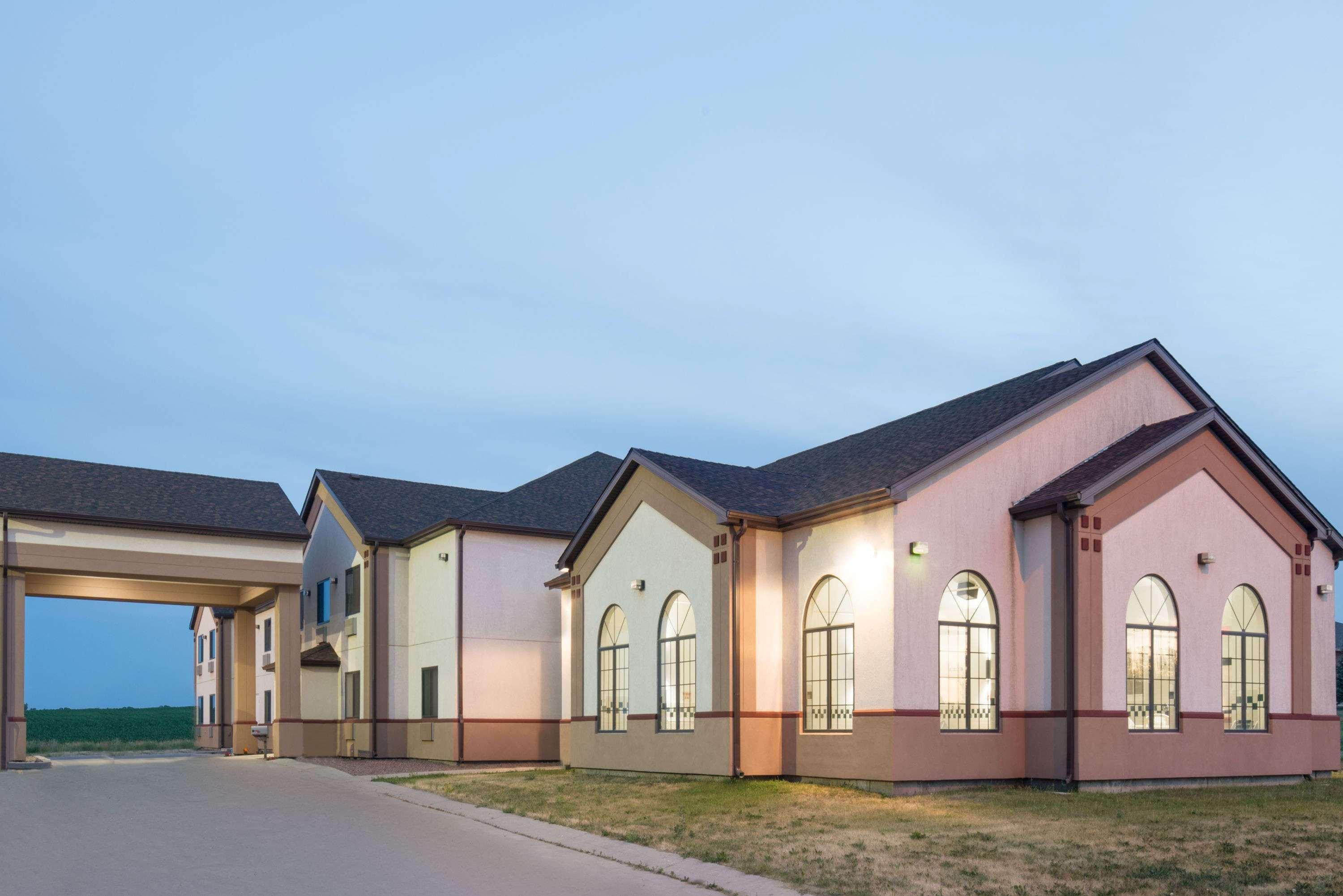 Motel Super 8 By Wyndham Sisseton Esterno foto